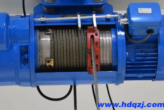 電動(dòng)葫蘆鋼絲繩的單出繩和雙出繩有什么區(qū)別?