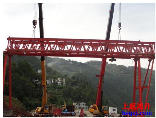 龍門(mén)吊出租使用過(guò)程中有故障應(yīng)該怎么辦？